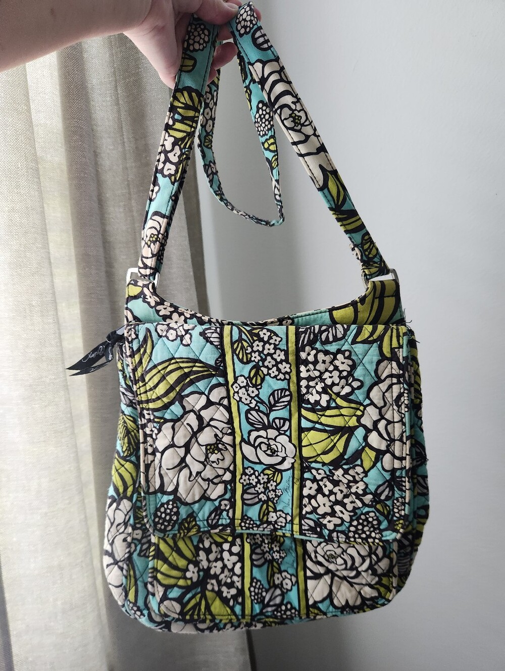 Vera Bradley Island Blooms Mailbag Crossbody Purse & Small Cosmetic Bag Set